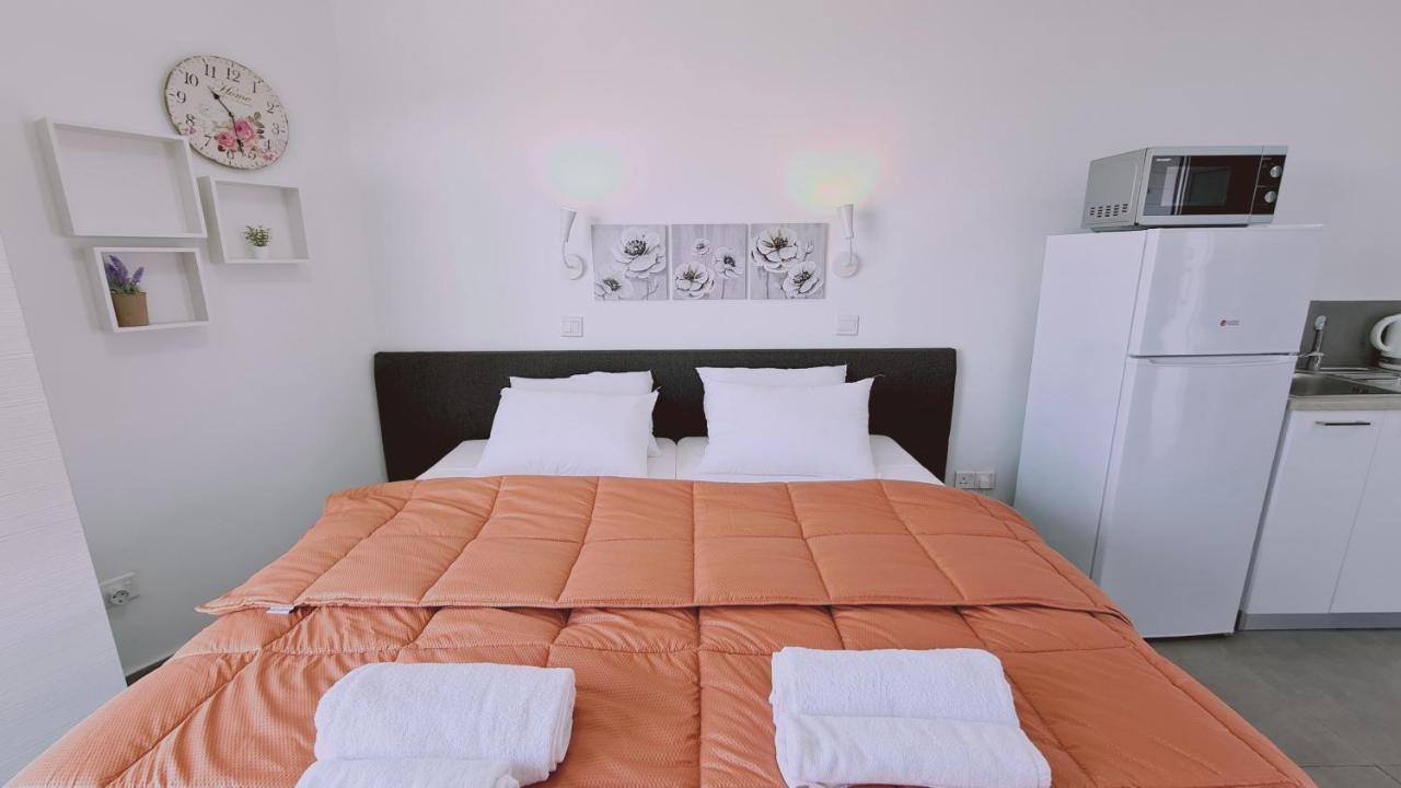 Stay Napa Living Studios Agia Napa Exterior foto