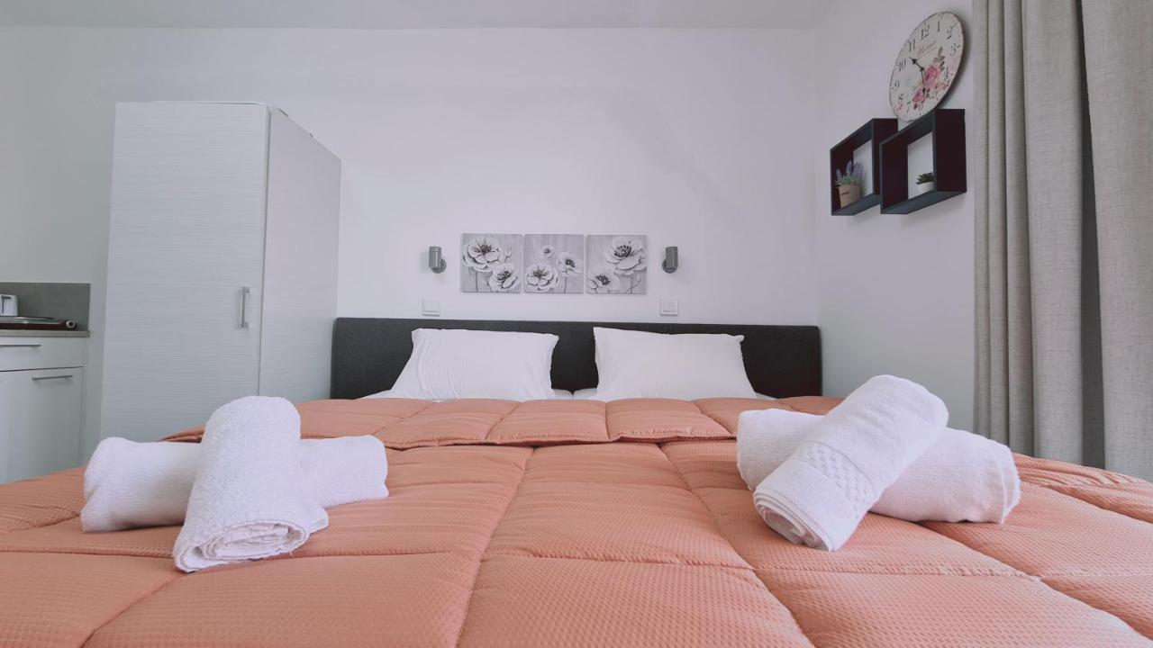 Stay Napa Living Studios Agia Napa Exterior foto